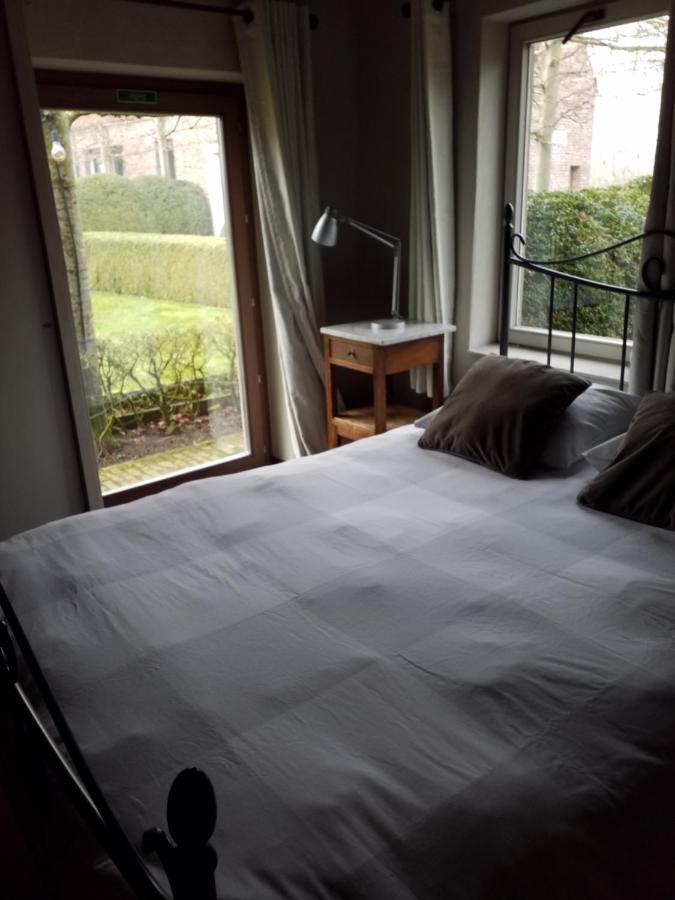 איזגם B&B De Hulst מראה חיצוני תמונה